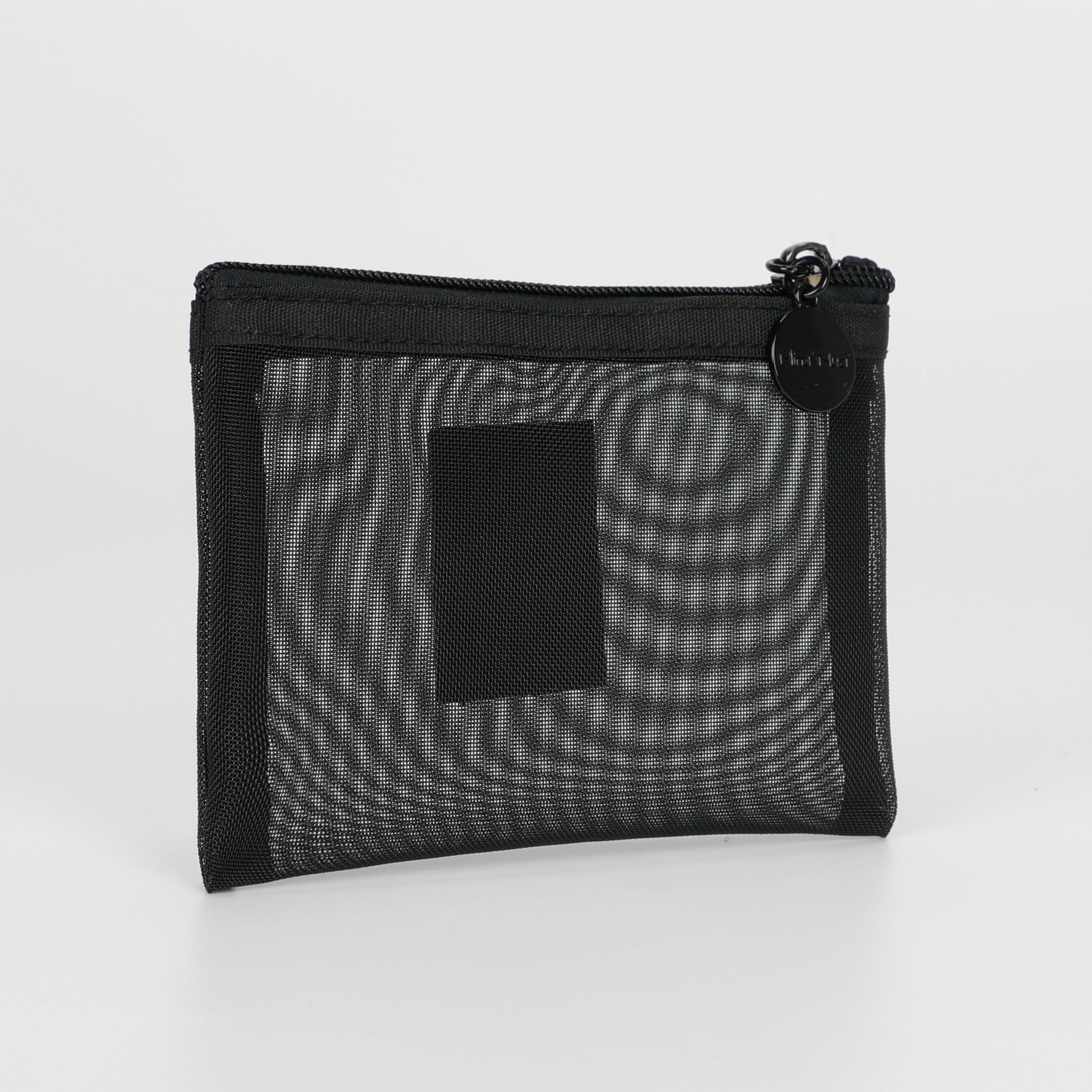 BEAUTY CASE BUSTINA IN RETE