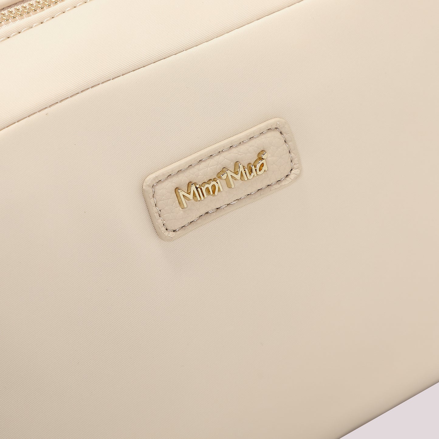 BEAUTY CASE IN NYLON