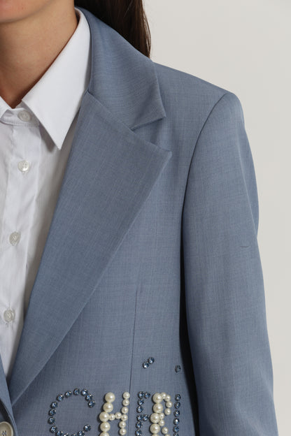 GIACCA CON DETTAGLIO SCRITTA FRONTALE