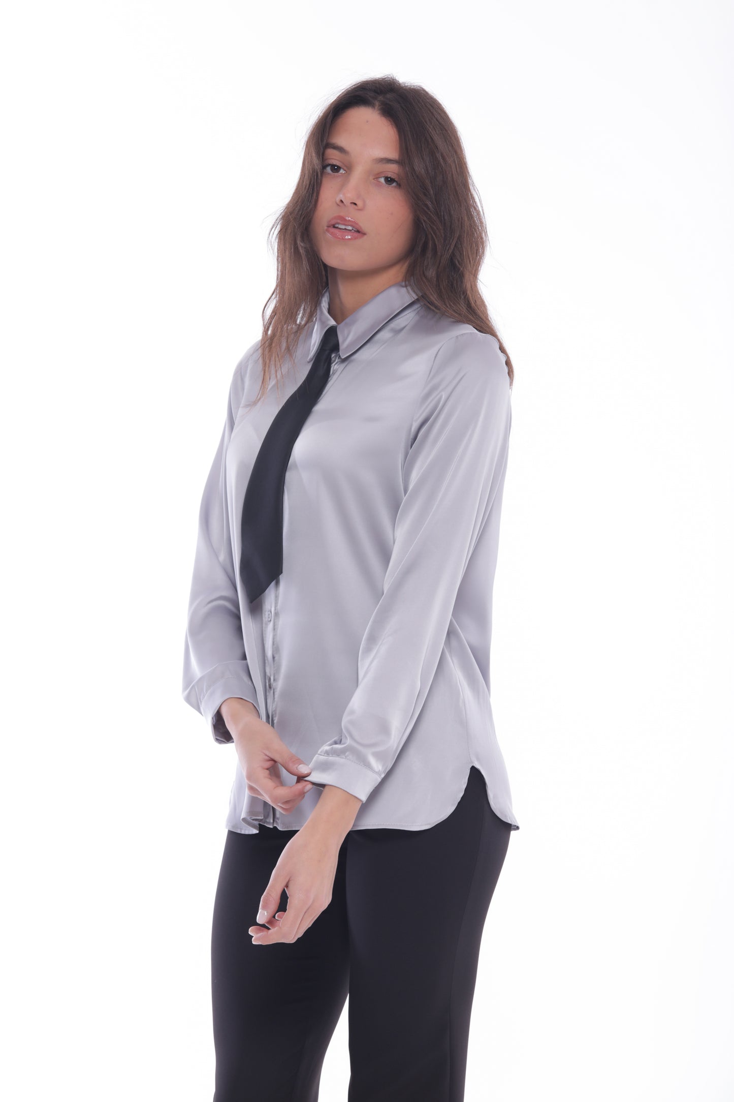 CAMICIA IN RASO CON CRAVATTA