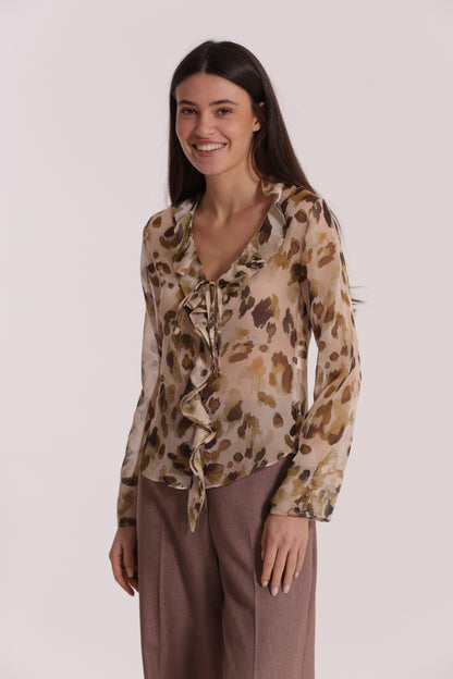 BLUSA CON ROUCHES FANTASIA LEO