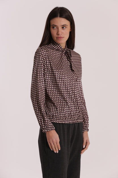 BLUSA CON FUSCIACCA FANTASIA GEO