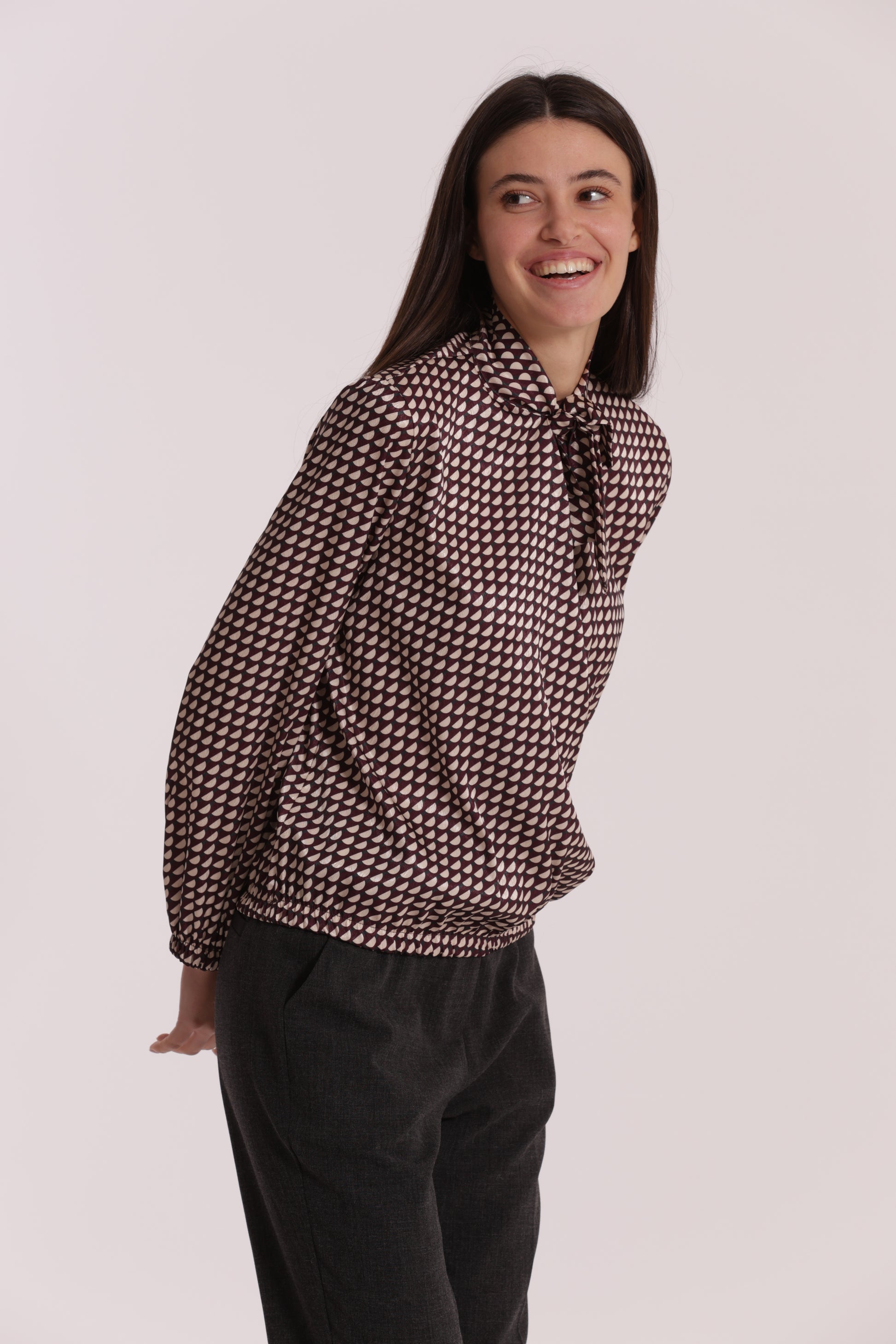 BLUSA CON FUSCIACCA FANTASIA GEO