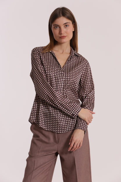 BLUSA SCOLLO A V FANTASIA GEO