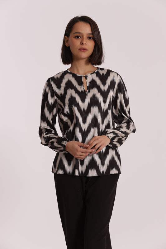 BLUSA CON BOTTONCINO FANTASIA CHEVRON