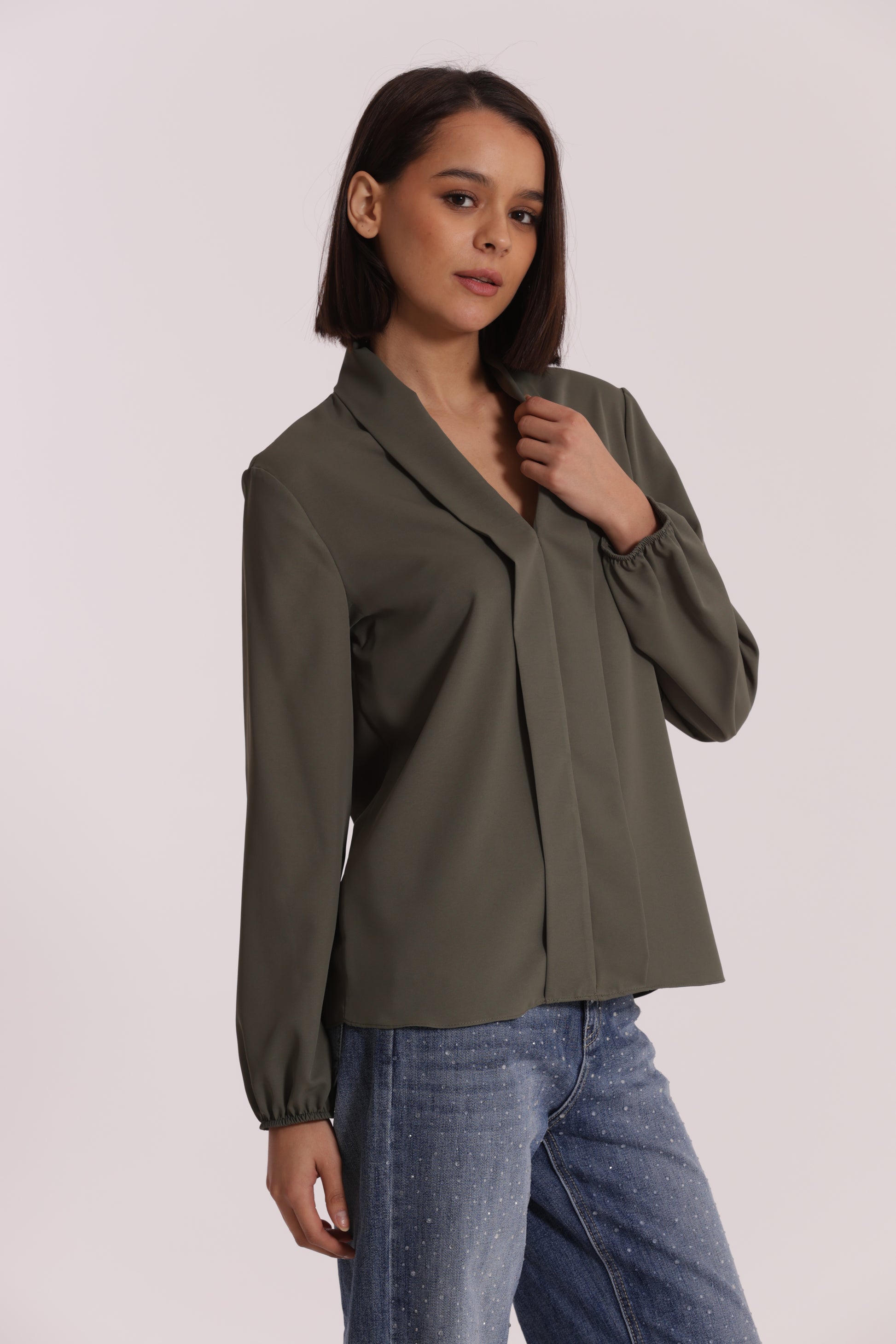 BLUSA CON PIEGHE IN SOLTON