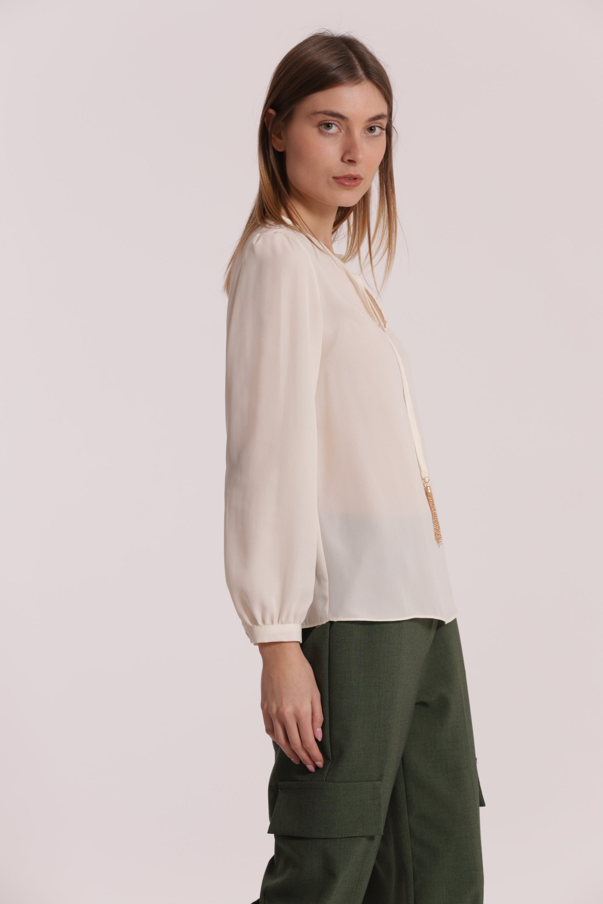 BLUSA CON FIOCCO