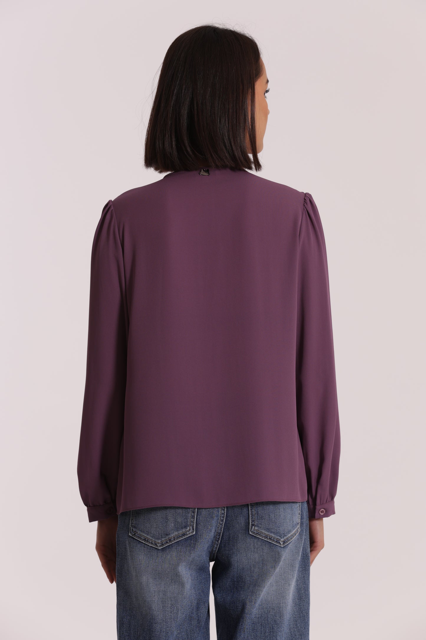 BLUSA CON FIOCCO