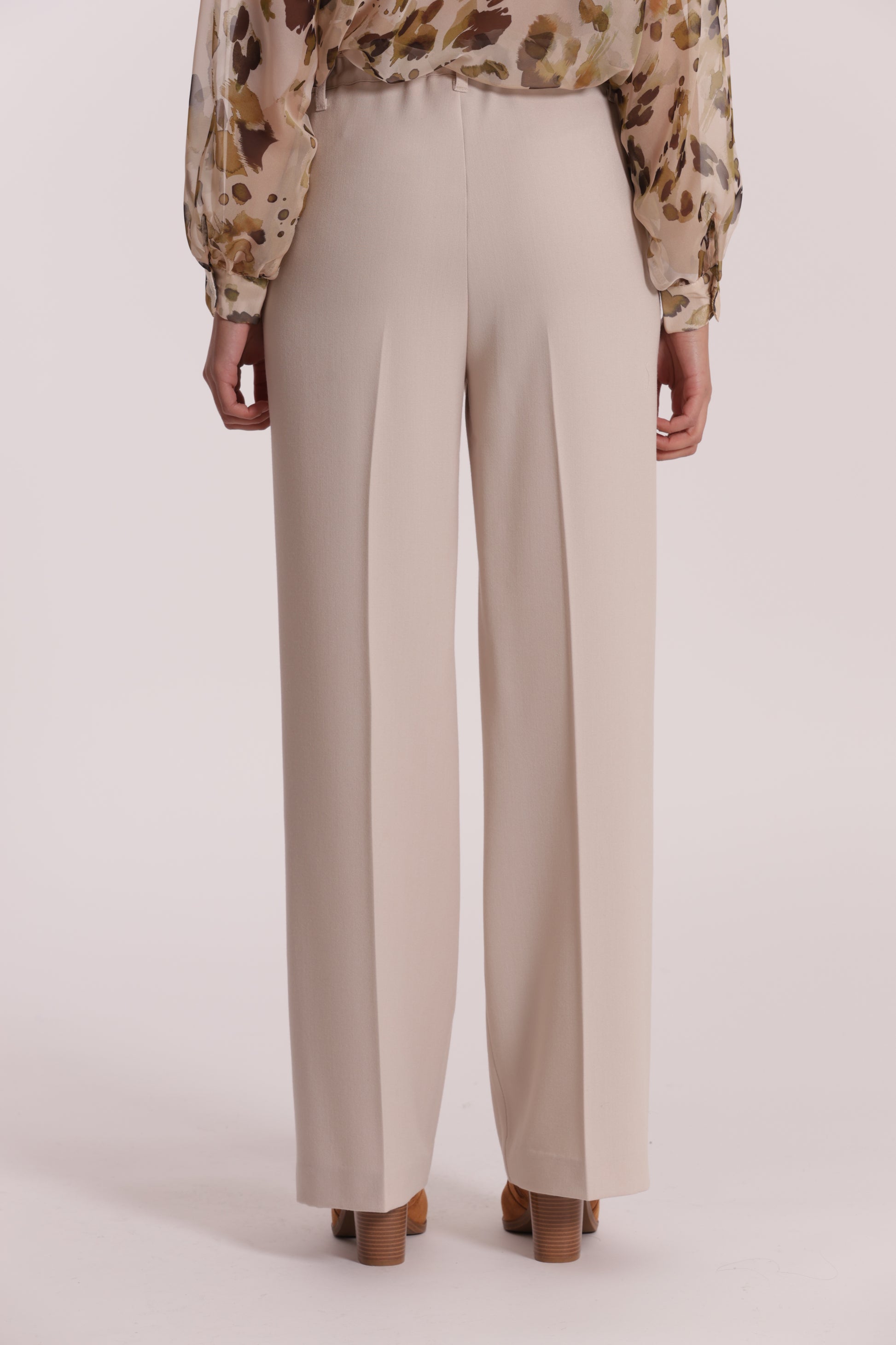 PANTALONE PALAZZO CON ELASTICO DIETRO IN POLYVISCOSA