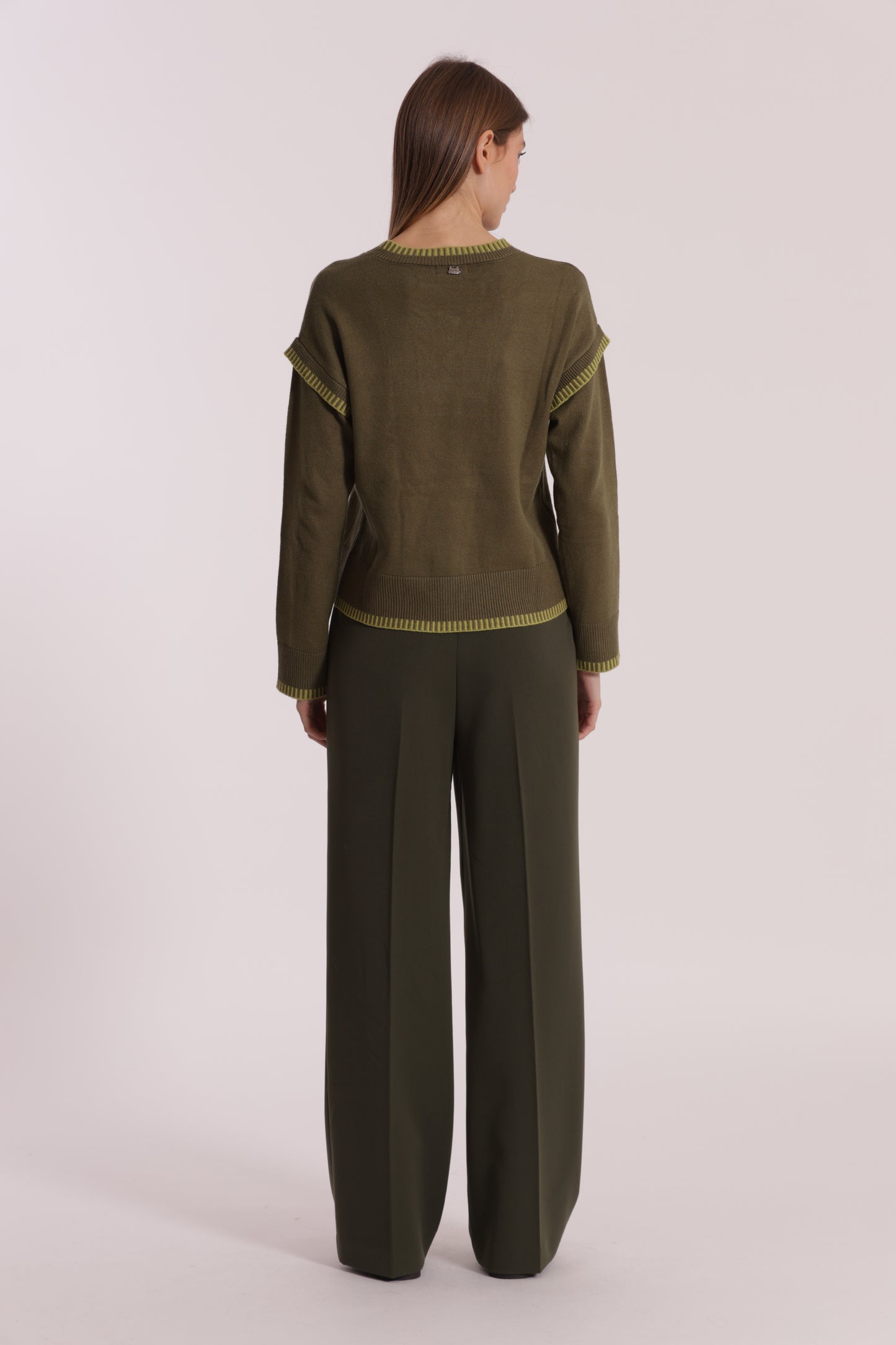 PANTALONE PALAZZO CON ELASTICO DIETRO IN POLYVISCOSA