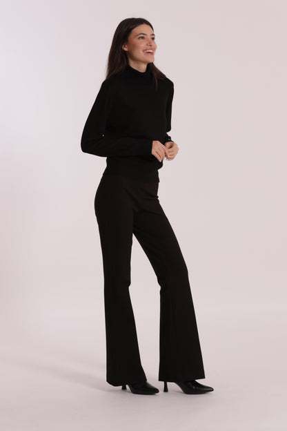 PANTALONE FLARE IN PUNTO MILANO