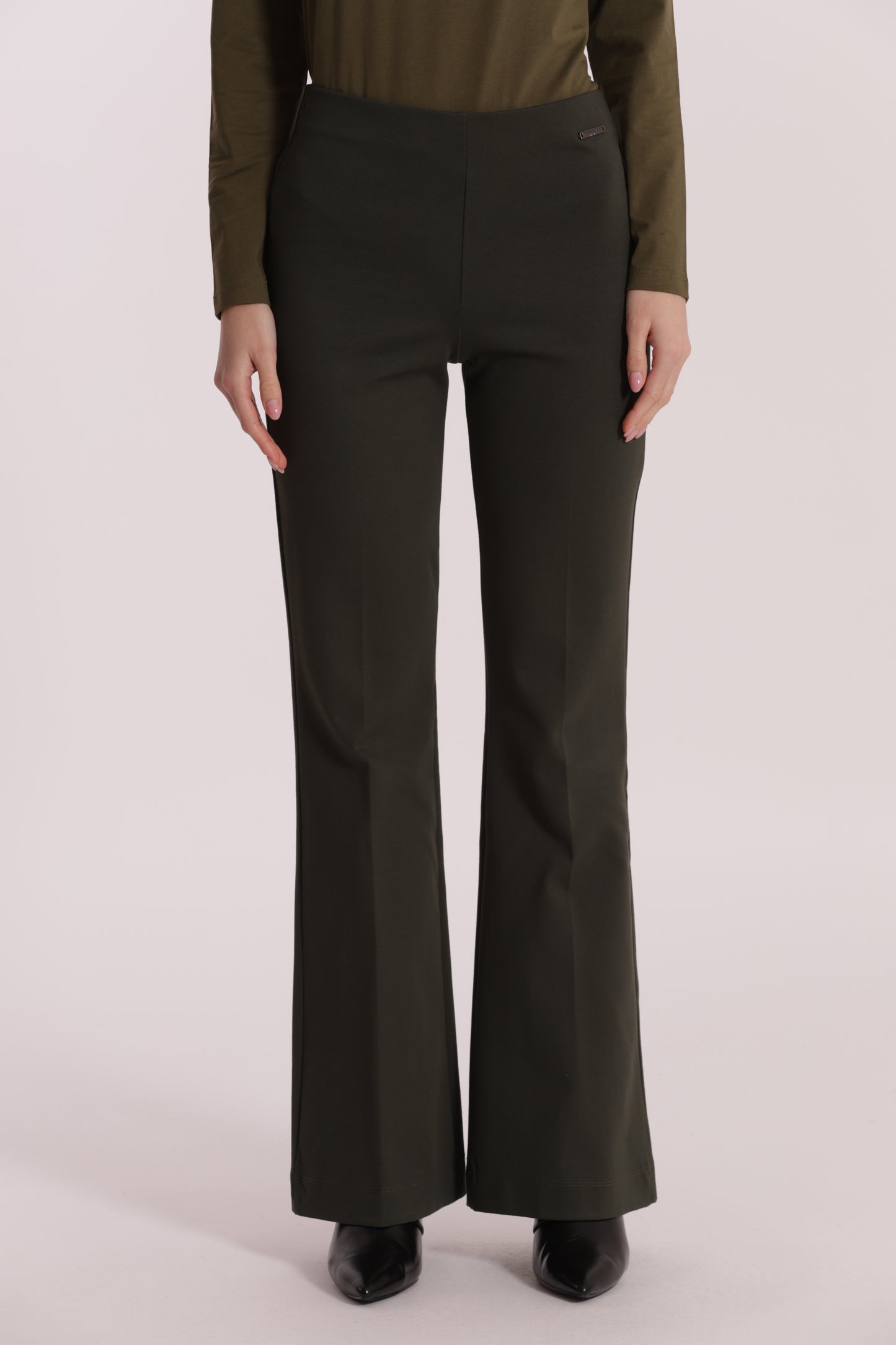 PANTALONE FLARE IN PUNTO MILANO