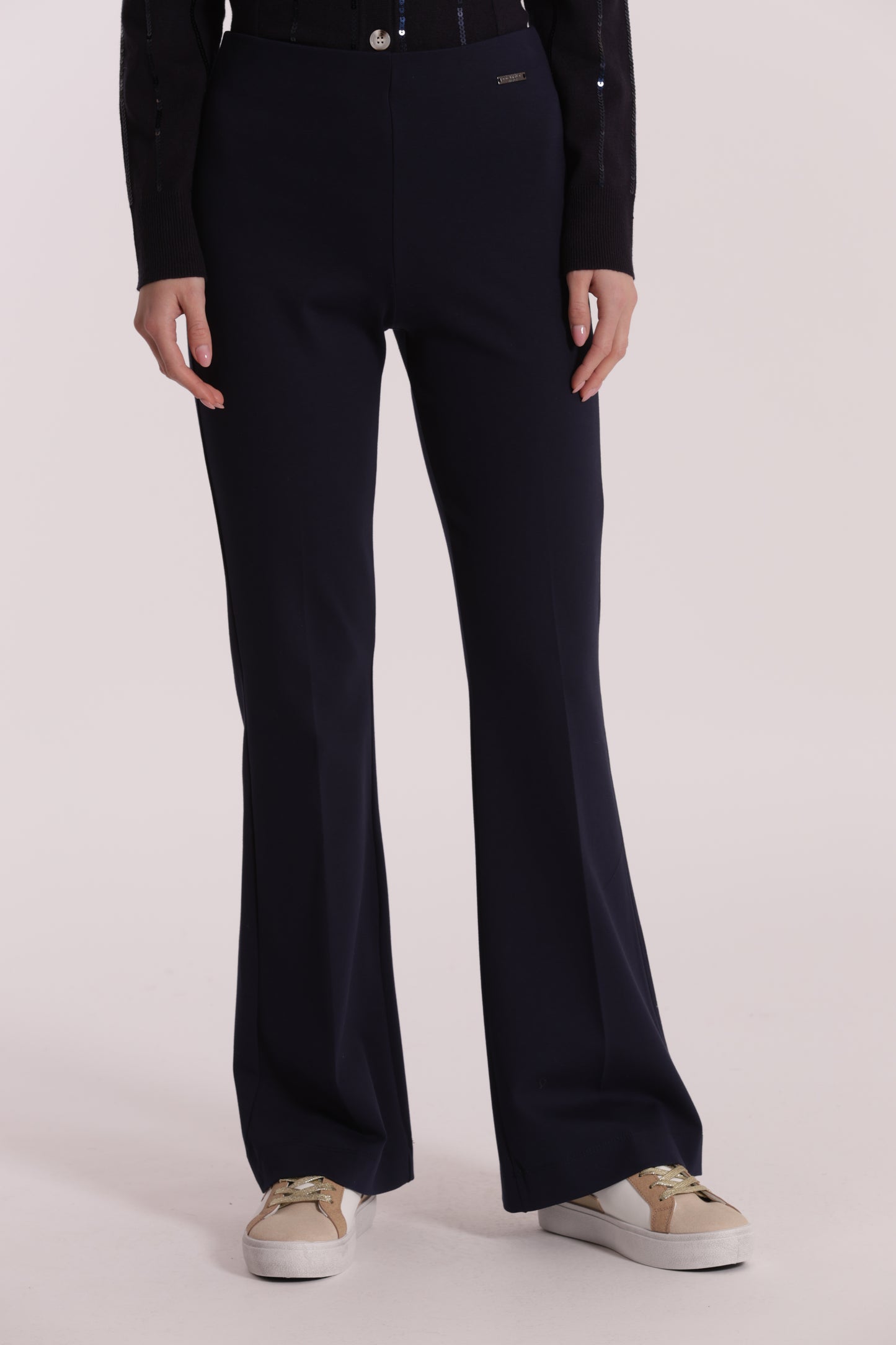 PANTALONE FLARE IN PUNTO MILANO