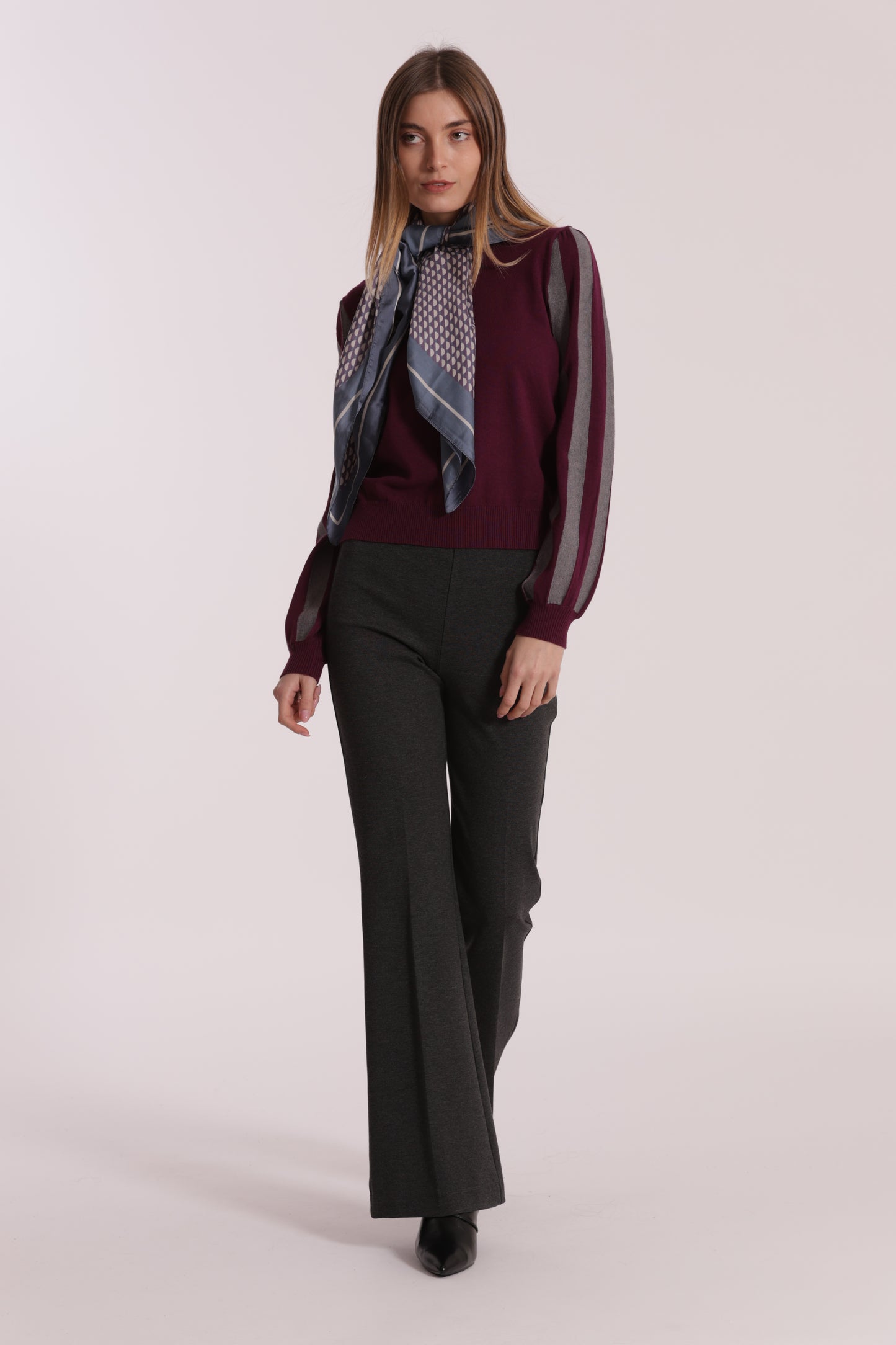 PANTALONE FLARE IN PUNTO MILANO