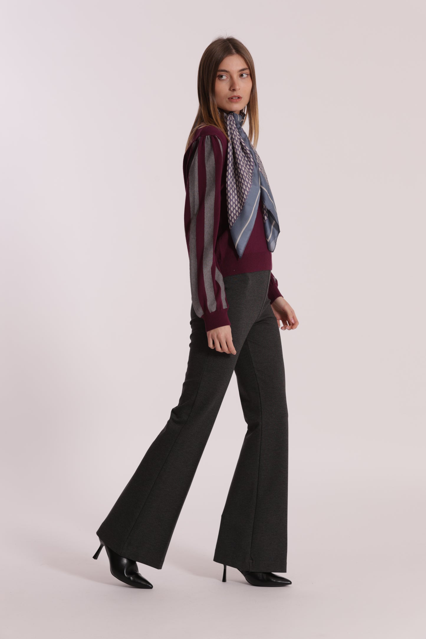 PANTALONE FLARE IN PUNTO MILANO
