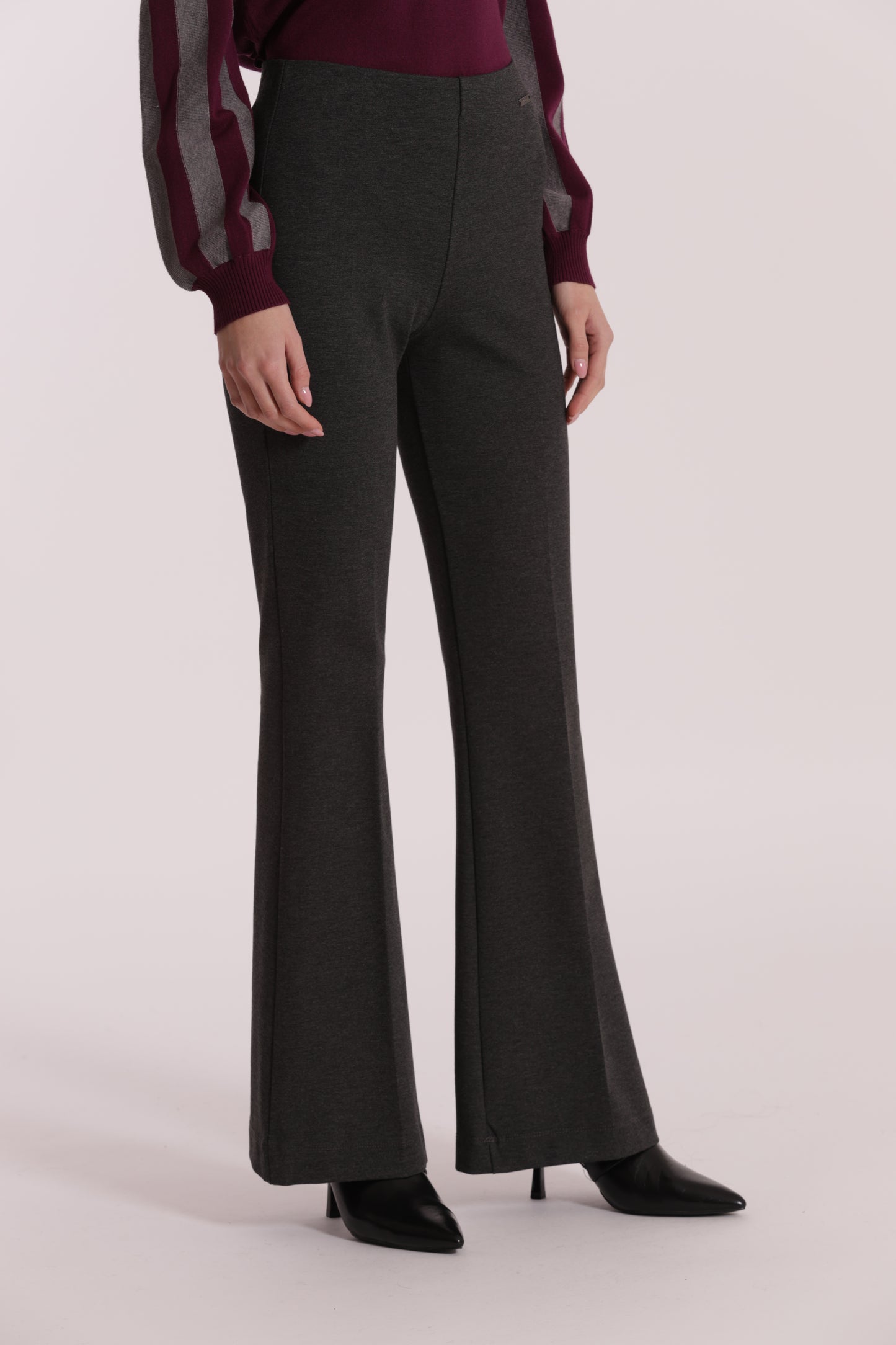 PANTALONE FLARE IN PUNTO MILANO
