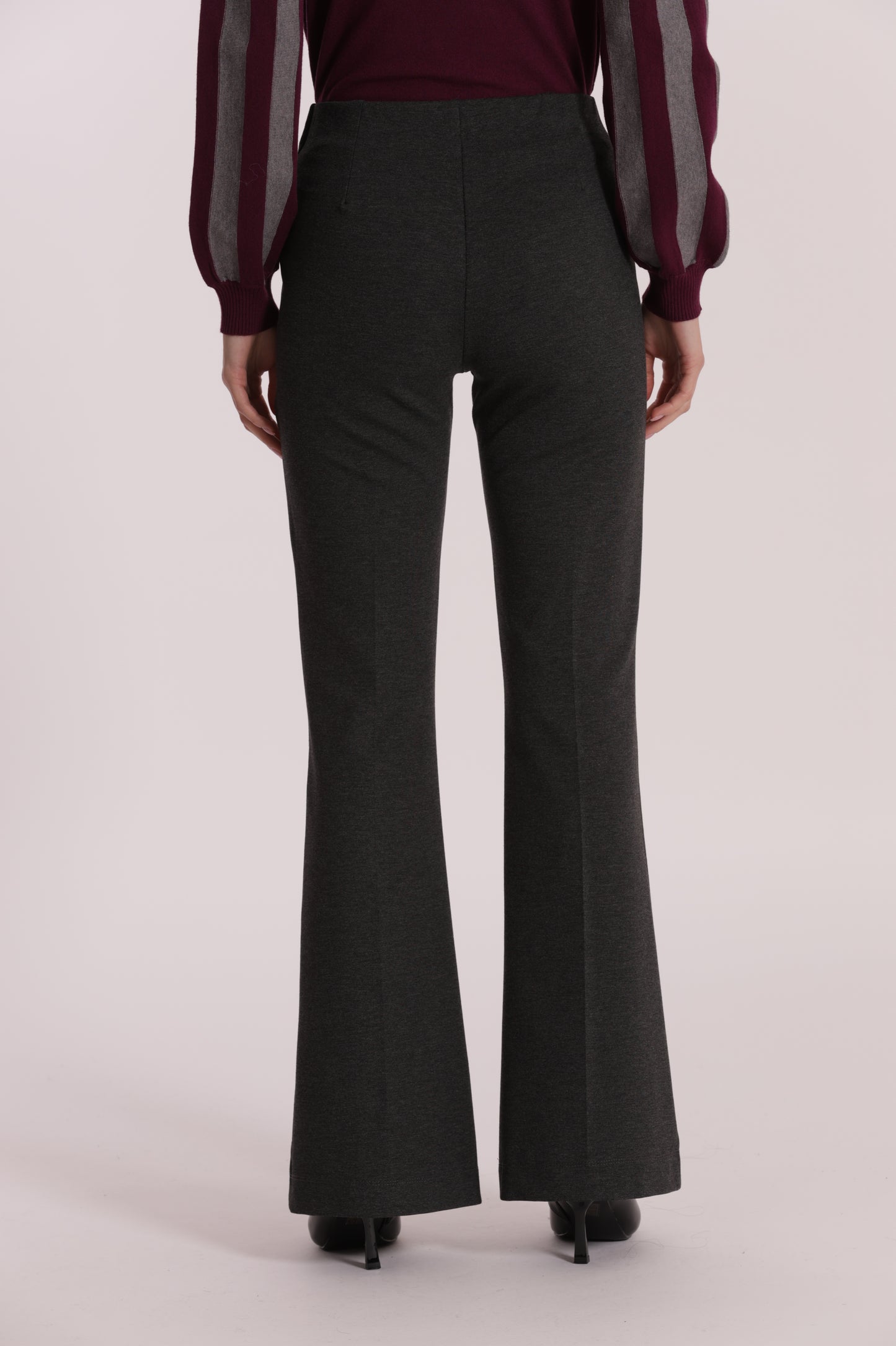 PANTALONE FLARE IN PUNTO MILANO