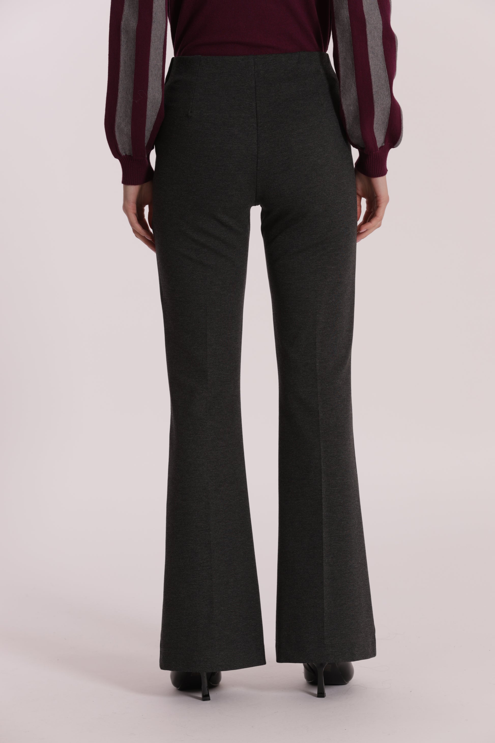 PANTALONE FLARE IN PUNTO MILANO