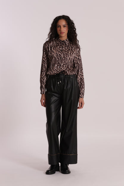 PANTALONE PALAZZO IN SIMIL PELLE CON DETTAGLIO ANIMALIER