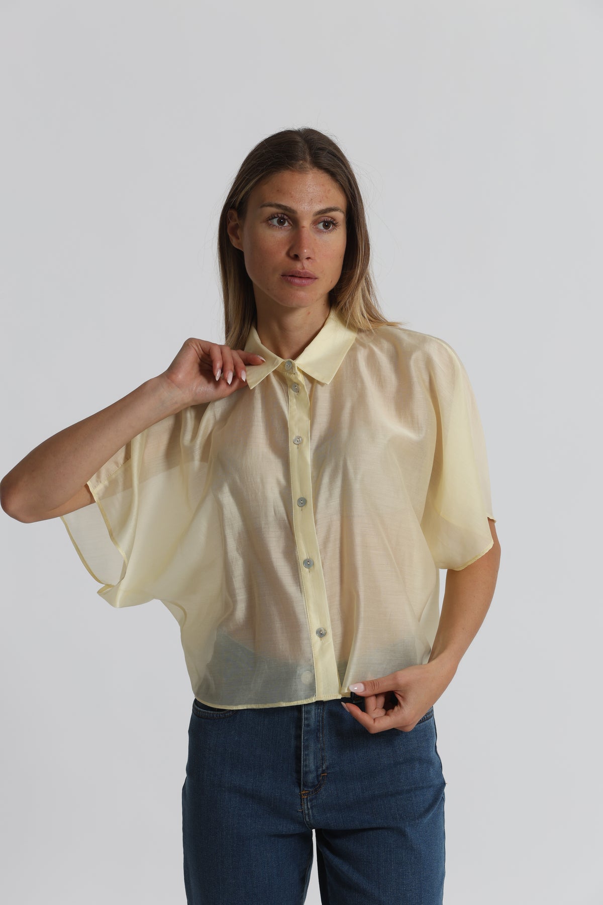 CAMICIA CROPPED IN TESSUTO LEGGERO