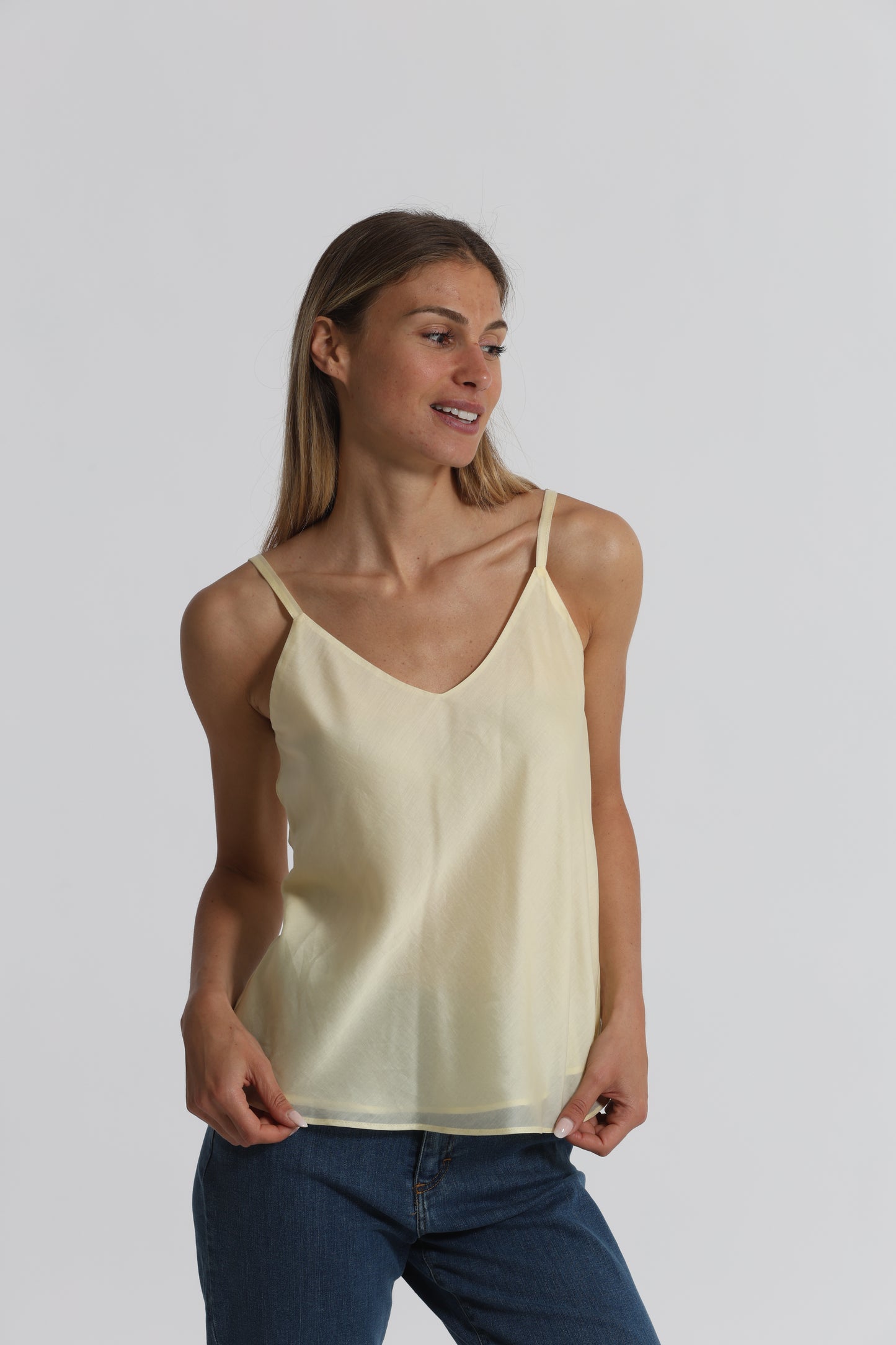 TOP IN TESSUTO LEGGERO