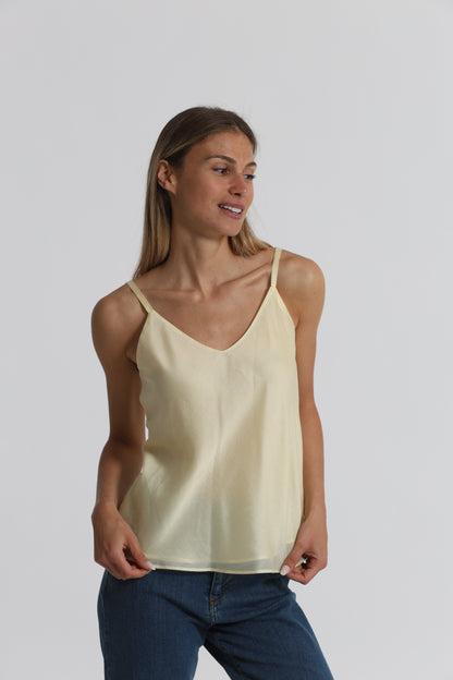 TOP IN TESSUTO LEGGERO