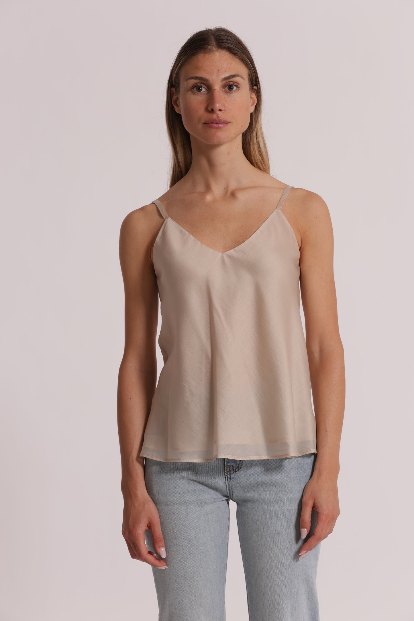 TOP IN TESSUTO LEGGERO