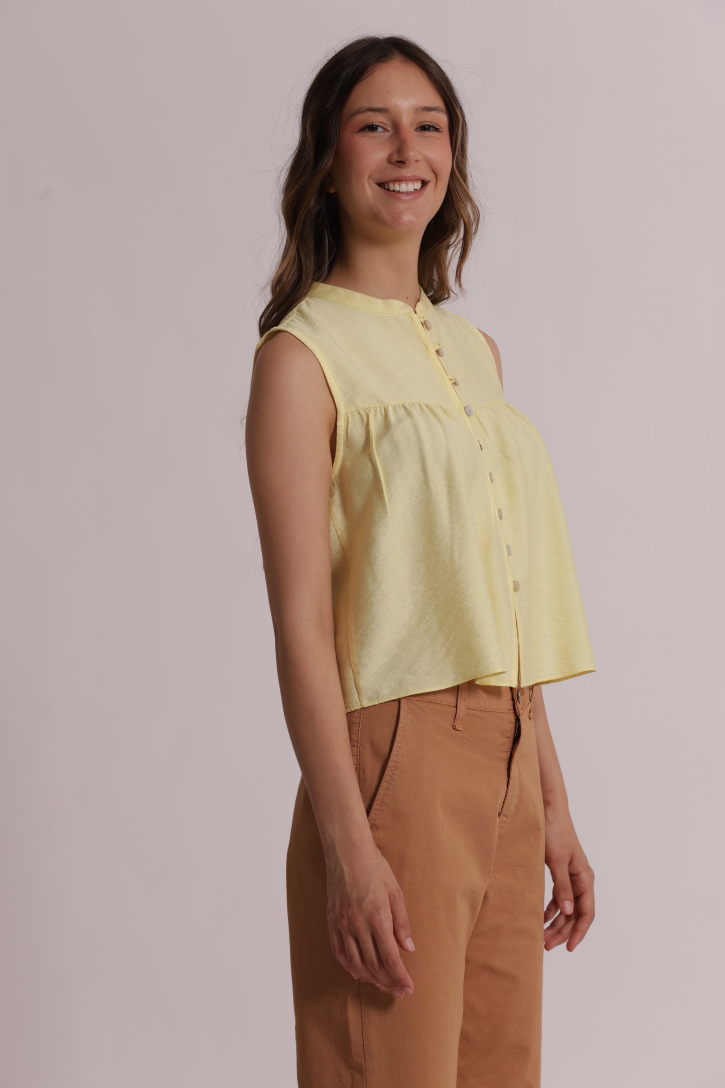 CAMICIA SMANICATA IN VISINO