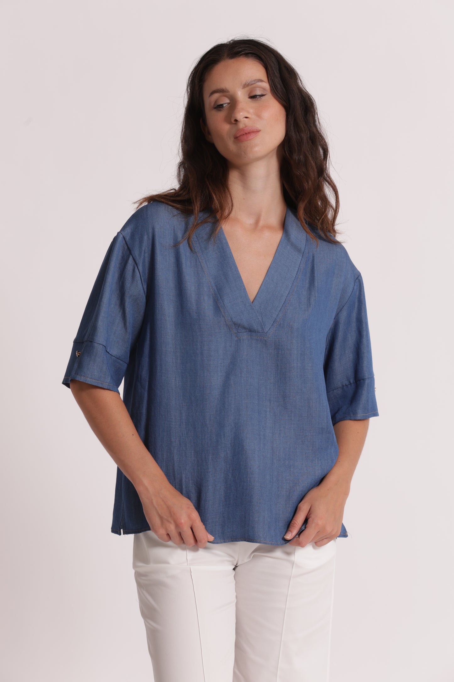 BLUSA A MANICHE CORTE IN DENIM
