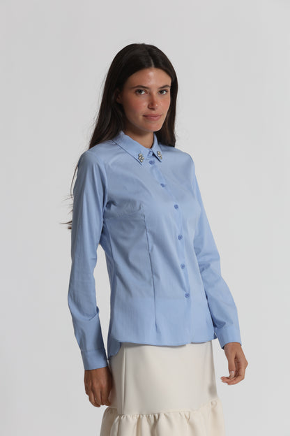 CAMICIA A MANICHE LUNGHE CON DETTAGLIO GIOIELLO