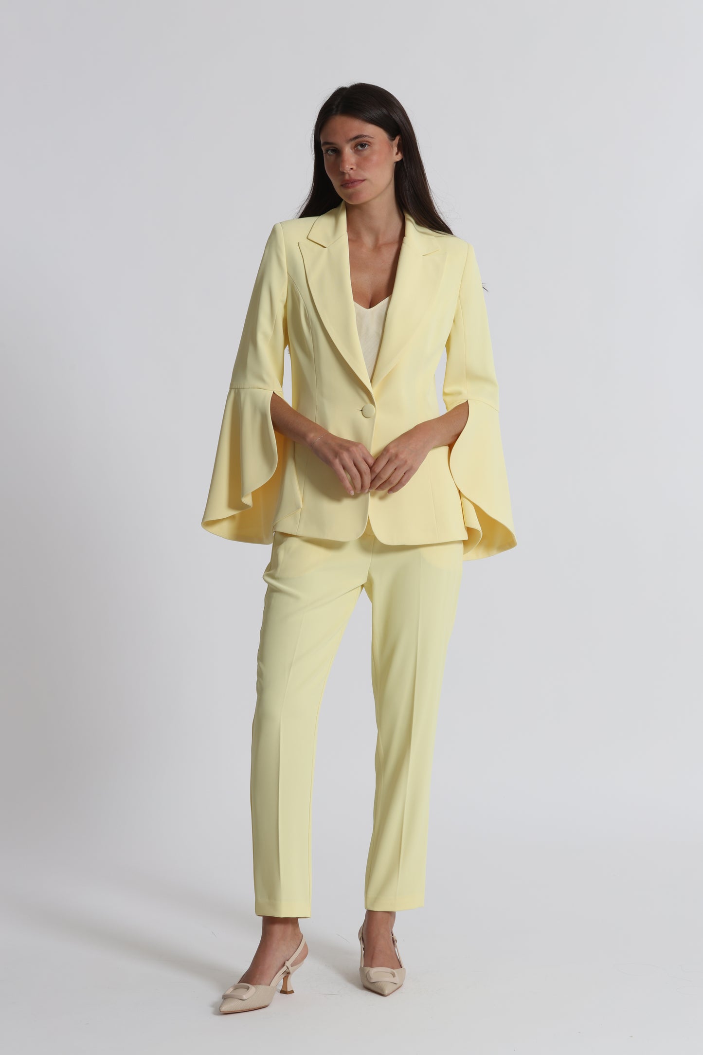 PANTALONE CON ELASTICO IN VITA