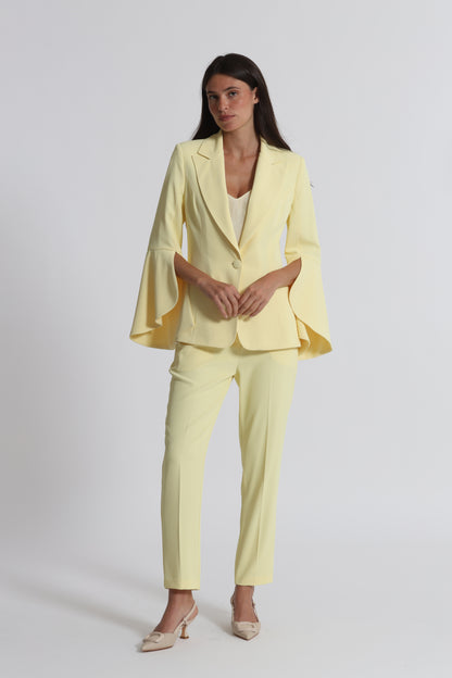 PANTALONE CON ELASTICO IN VITA