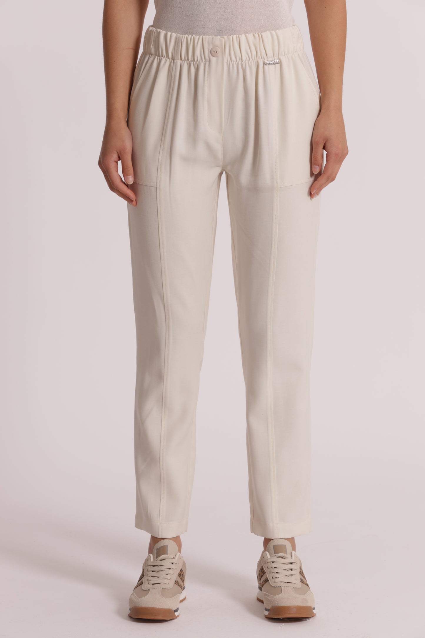 PANTALONE CON ELASTICO