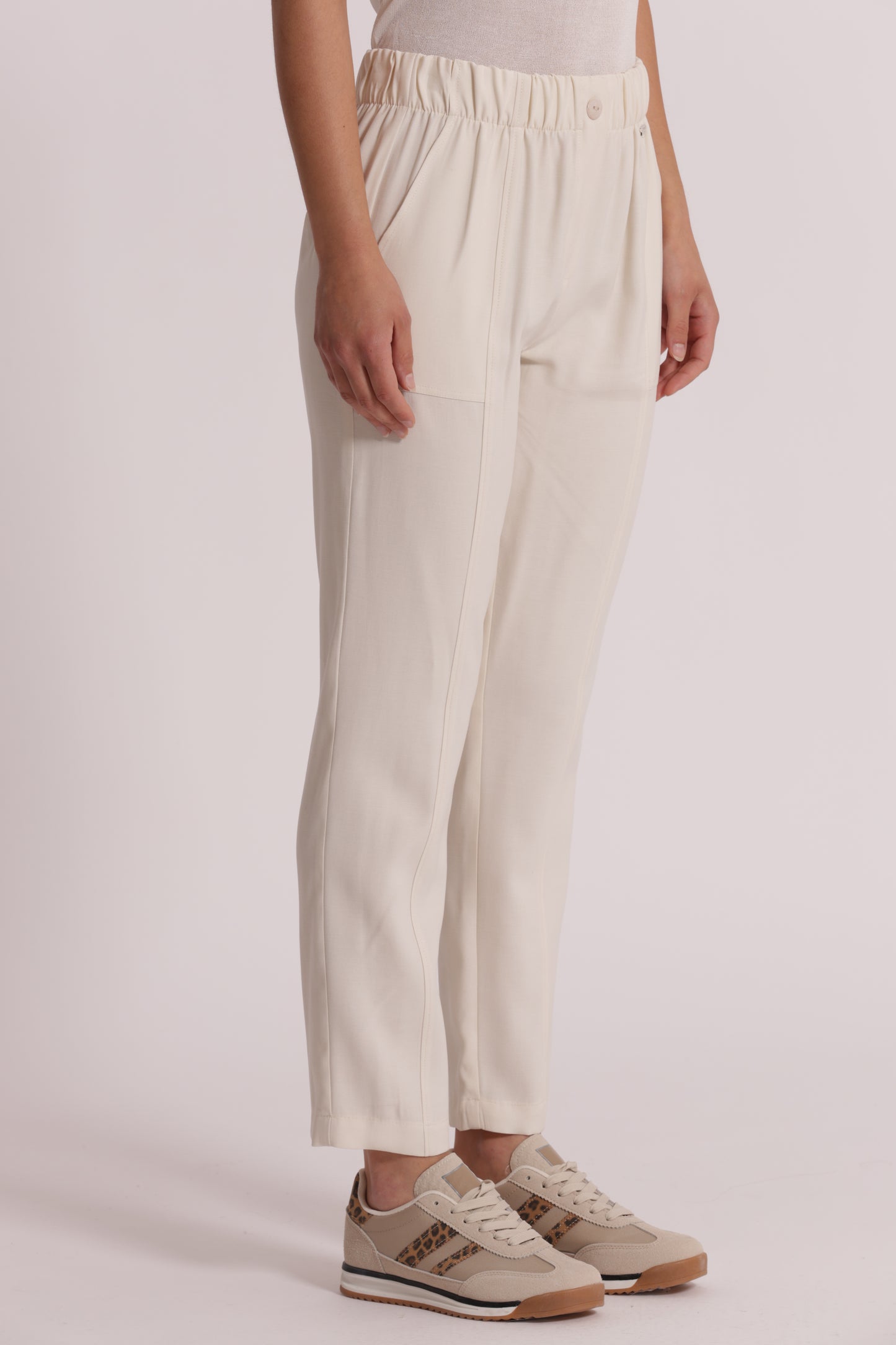 PANTALONE CON ELASTICO