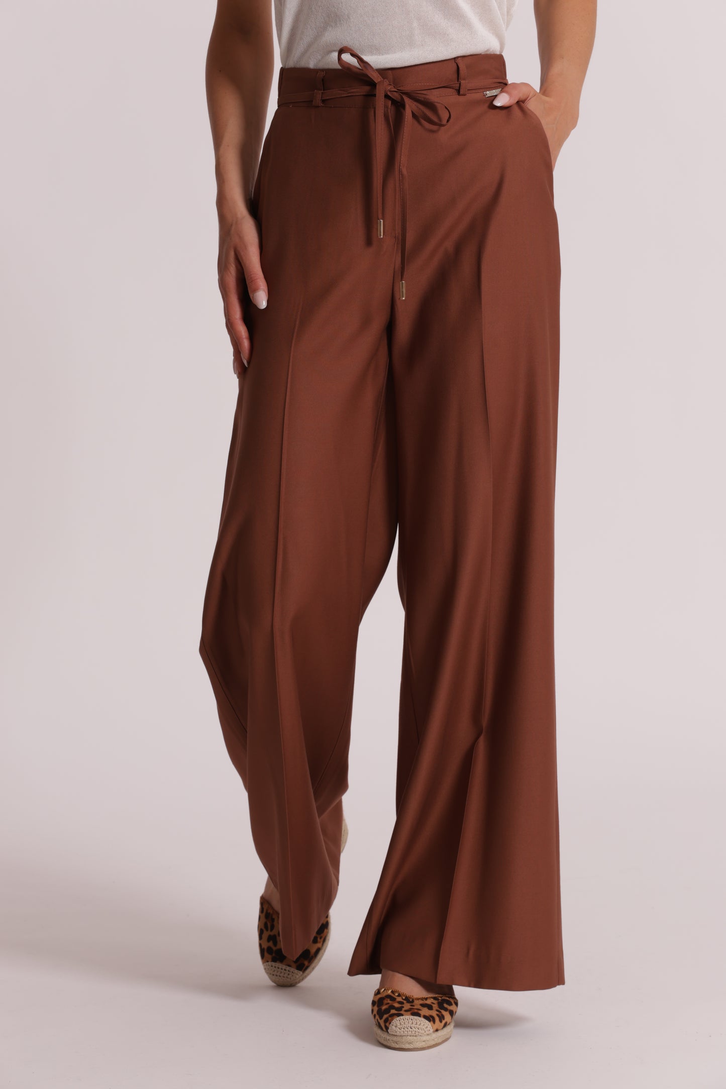 PANTALONE PALAZZO CON ELASTICO DIETRO
