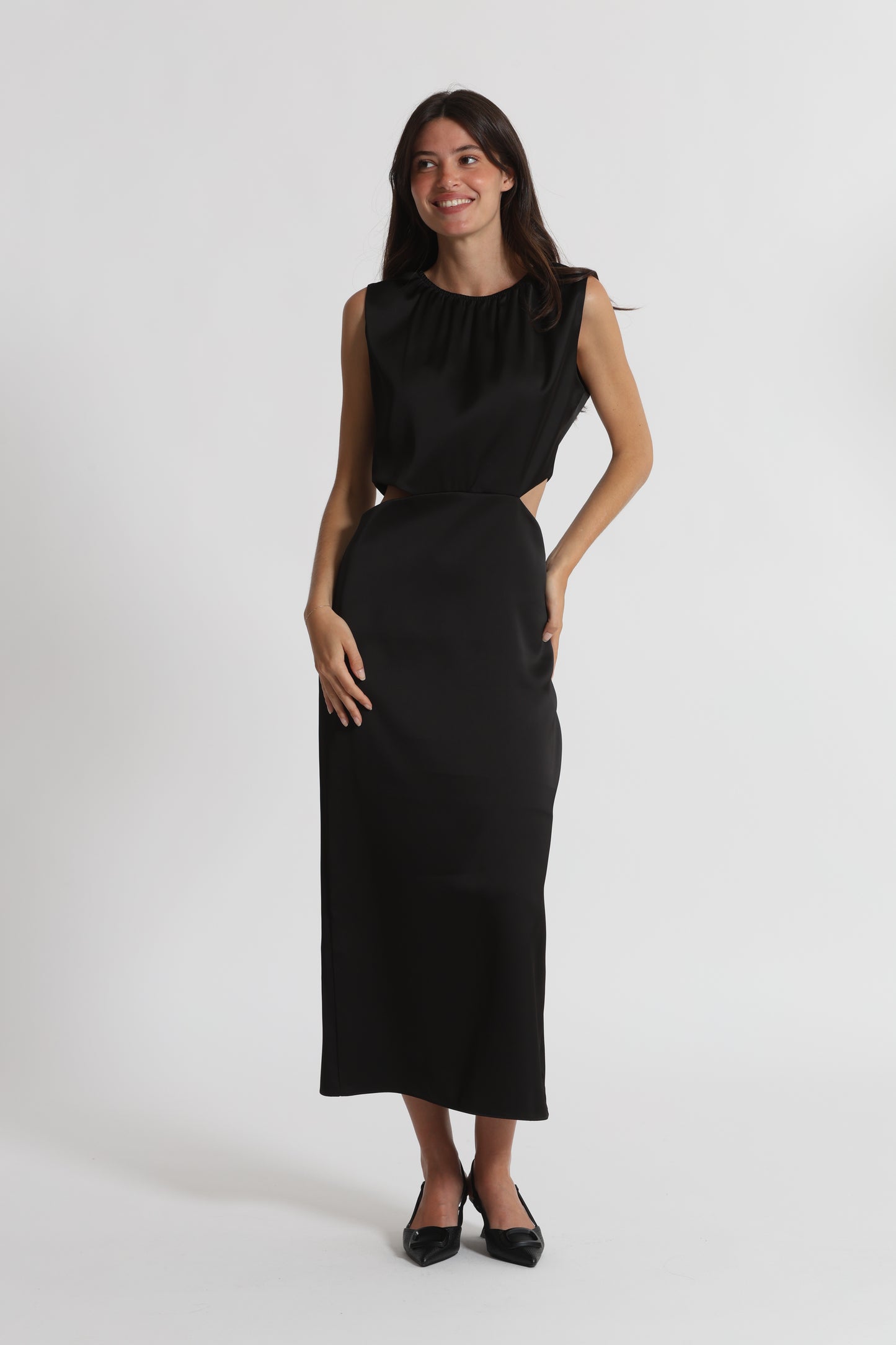 ABITO MIDI CON CUT OUT