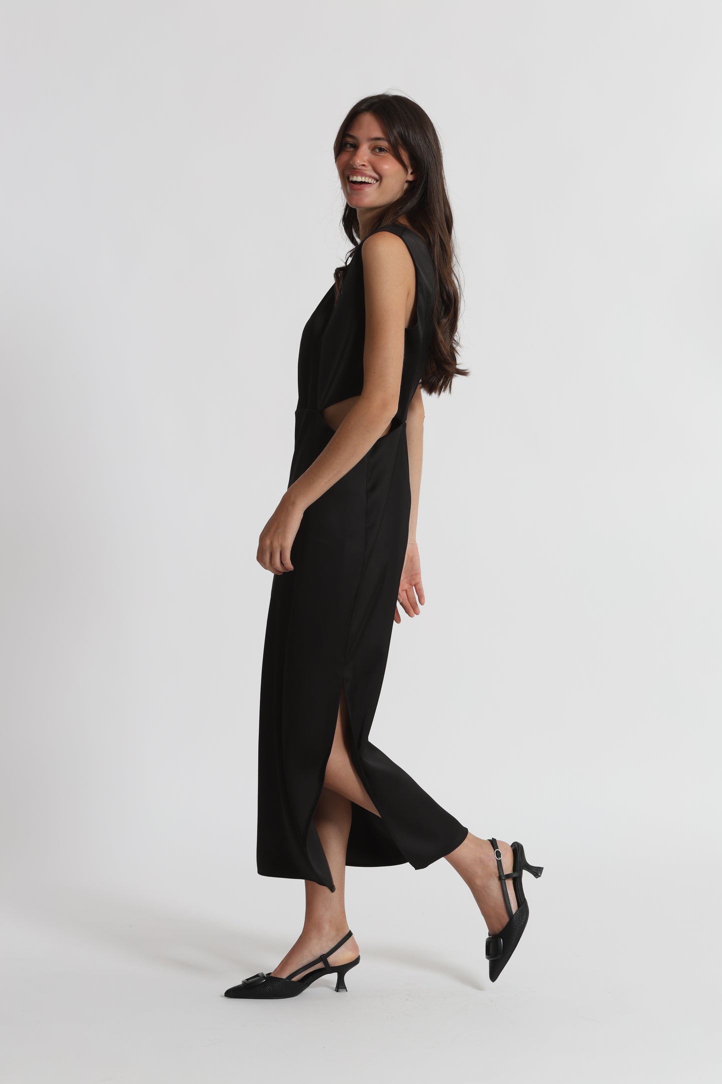 ABITO MIDI CON CUT OUT