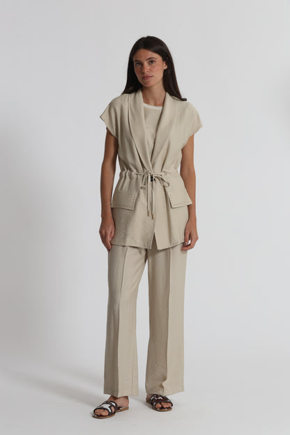 GIACCA CON DETTAGLIO BORCHIE