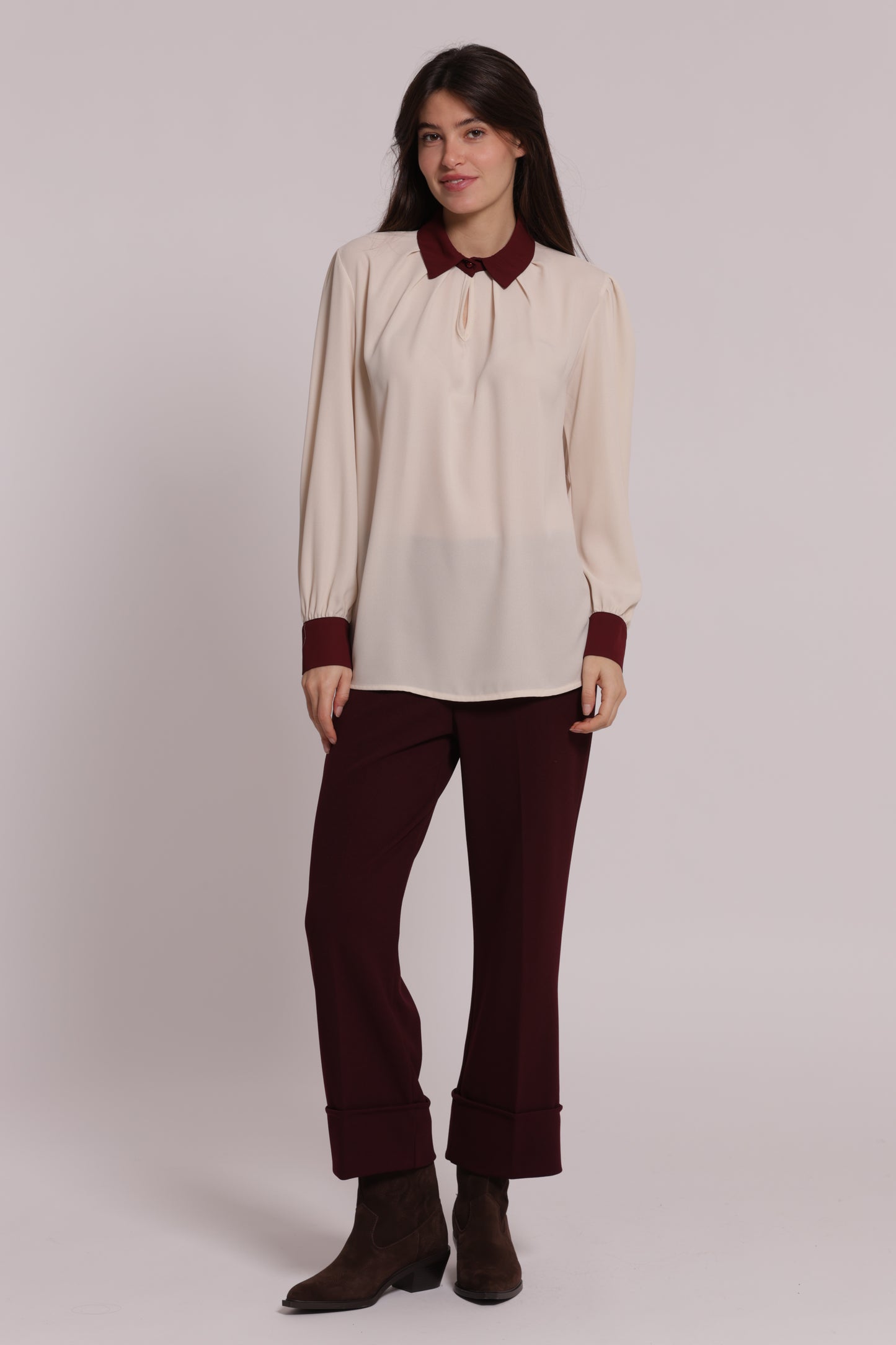 PANTALONE CON RISVOLTO IN SCUBA CREPE