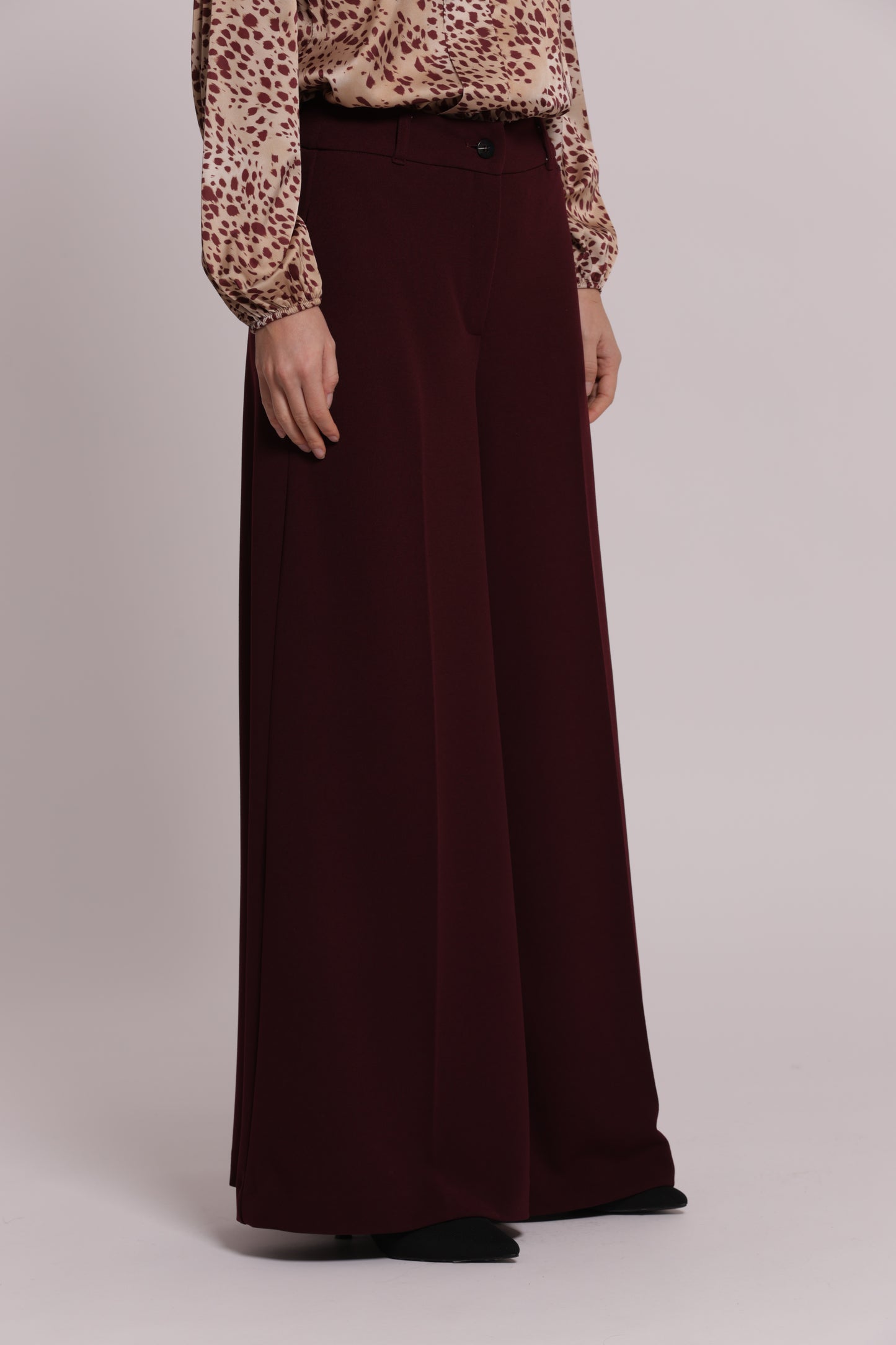 PANTALONE PALAZZO IN SCUBA CREPE CON CINTURINO