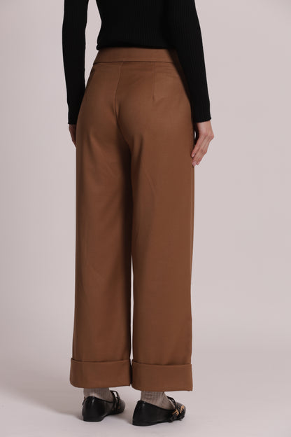 PANTALONE IN VANZ CON RISVOLTO SUL FONDO