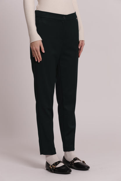 PANTALONE SIGARETTA CON ELASTICO DIETRO