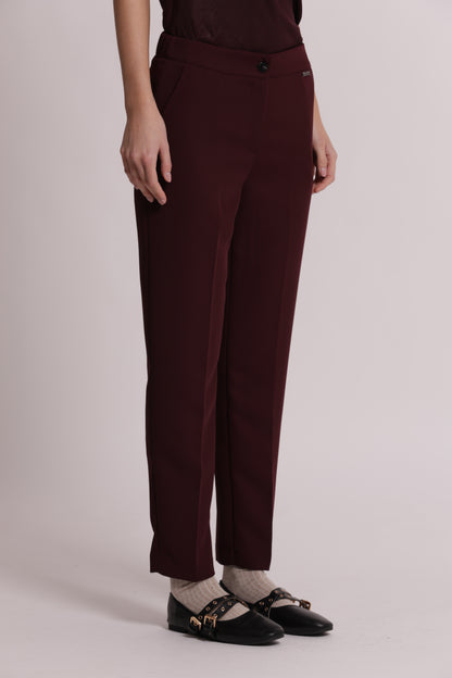 PANTALONE SIGARETTA CON ELASTICO DIETRO