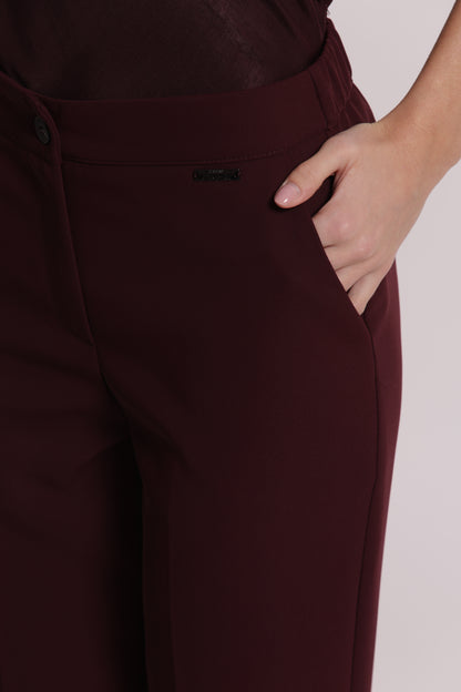 PANTALONE SIGARETTA CON ELASTICO DIETRO