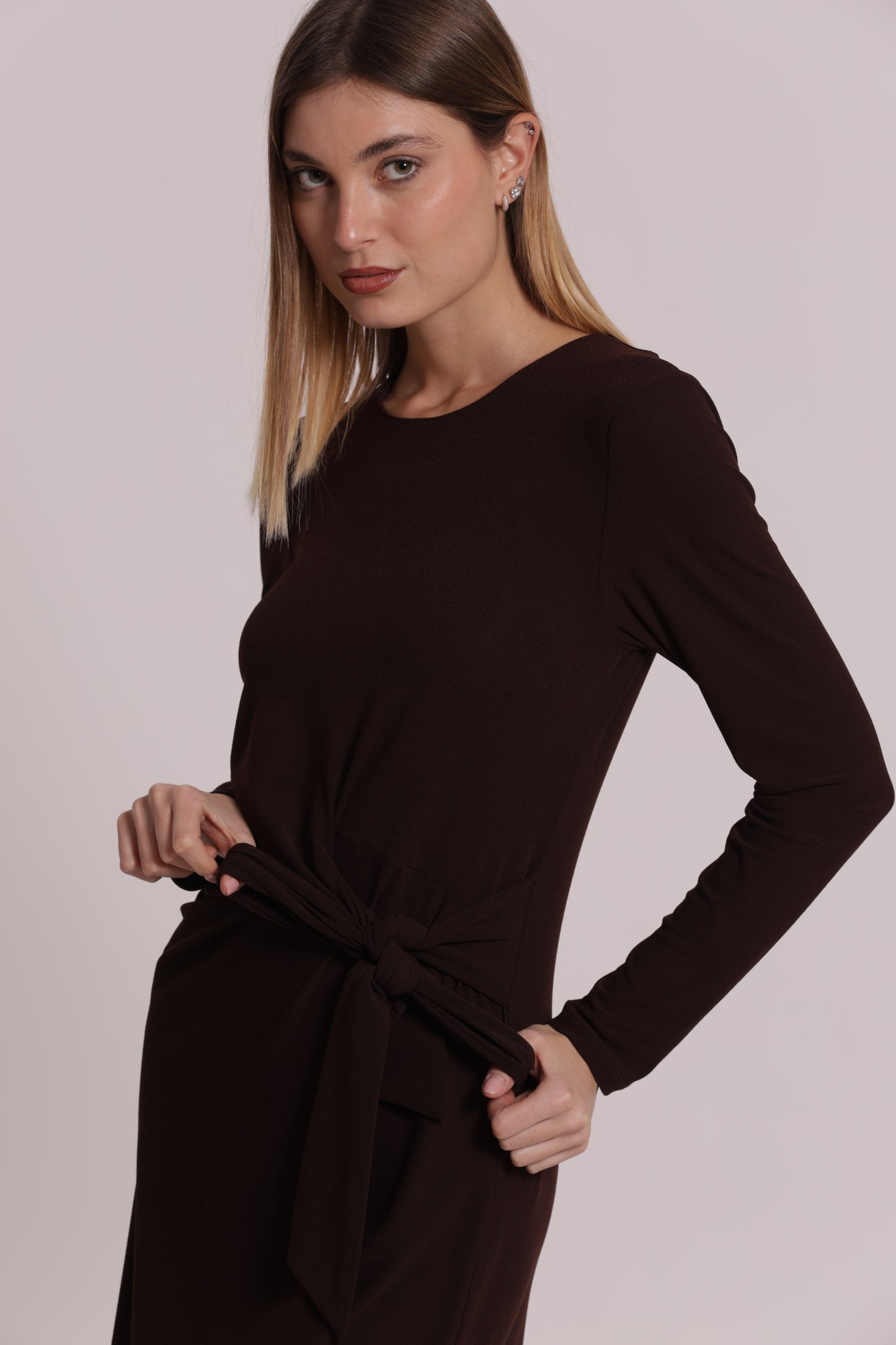 ABITO MIDI CON NODO LATERALE