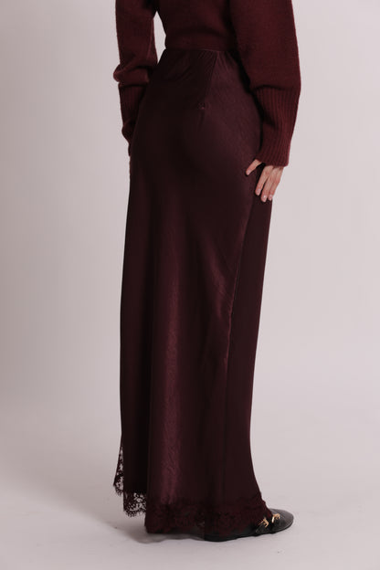 GONNA MIDI CON SPACCO E BORDO IN PIZZO