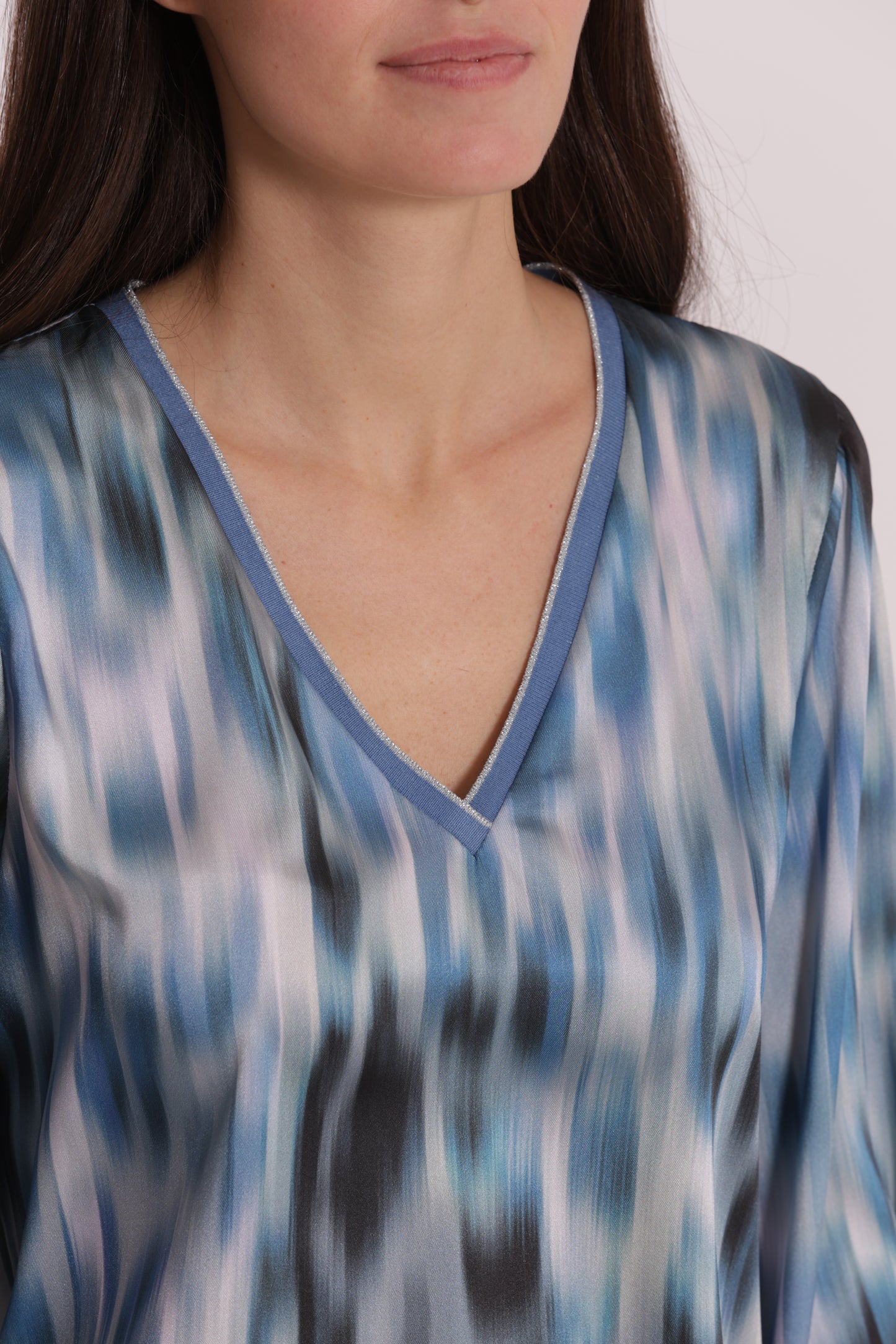 BLUSA SCOLLO A V IN LUREX FANTASIA FUSION