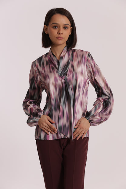 BLUSA CON CRAVATTINO FANTASIA FUSION
