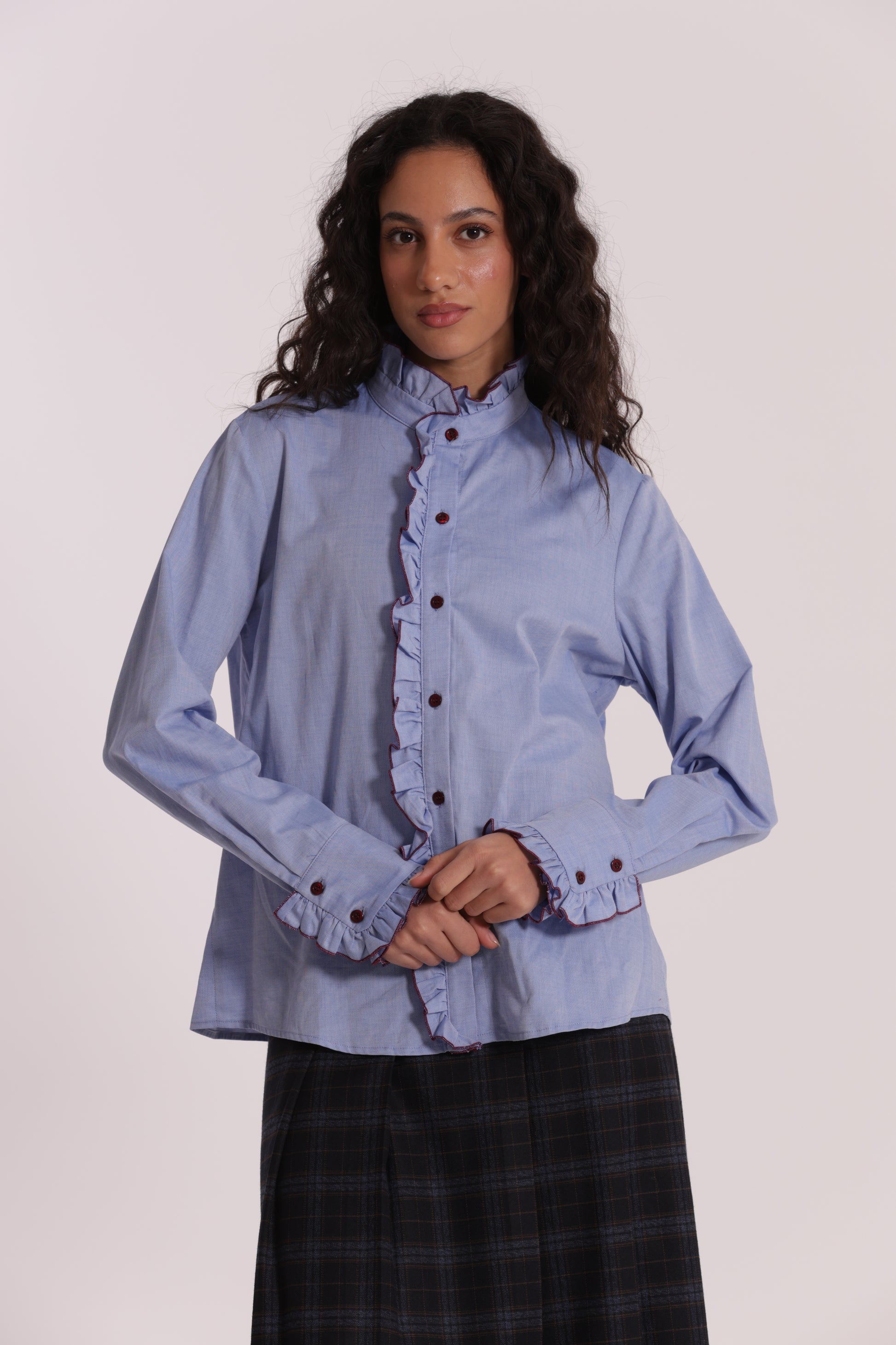 CAMICIA CON DETTAGLI ROUCHES