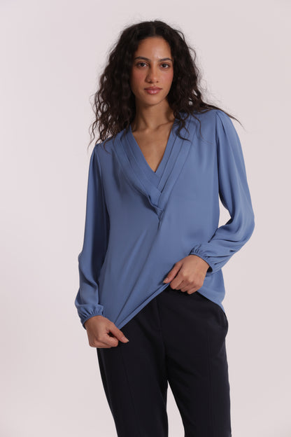BLUSA SCOLLO A V CON DETTAGLIO SU COLLO